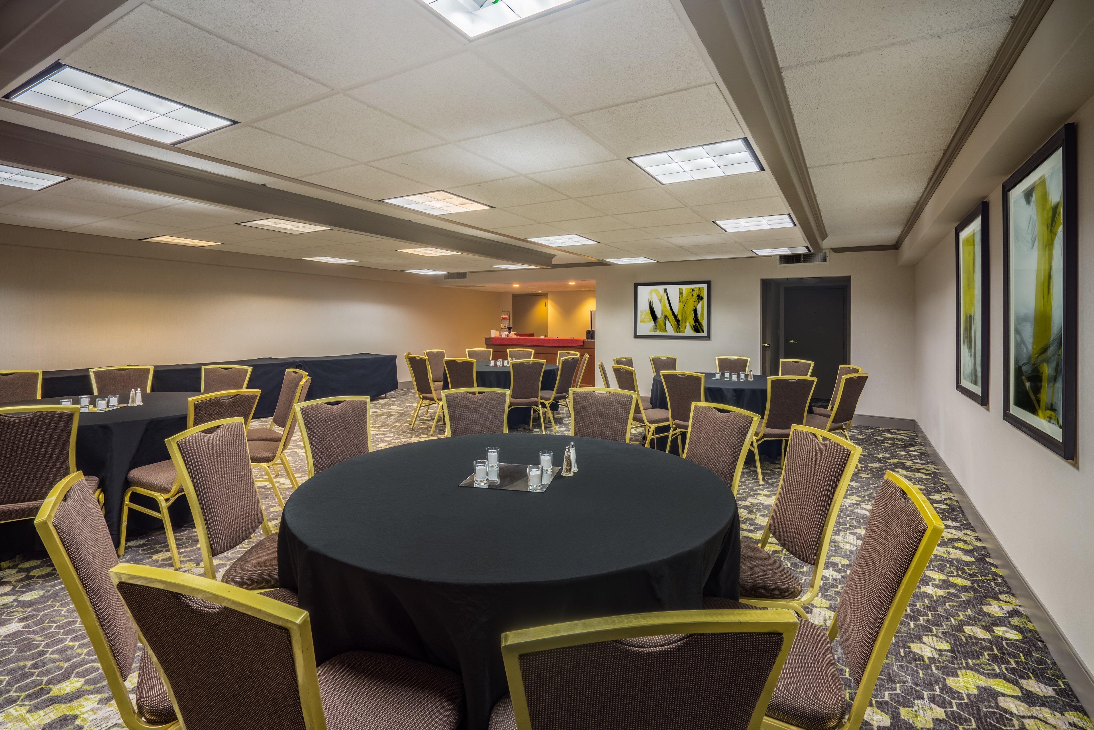 Envision Hotel & Conference Center Mansfield-Foxboro Экстерьер фото