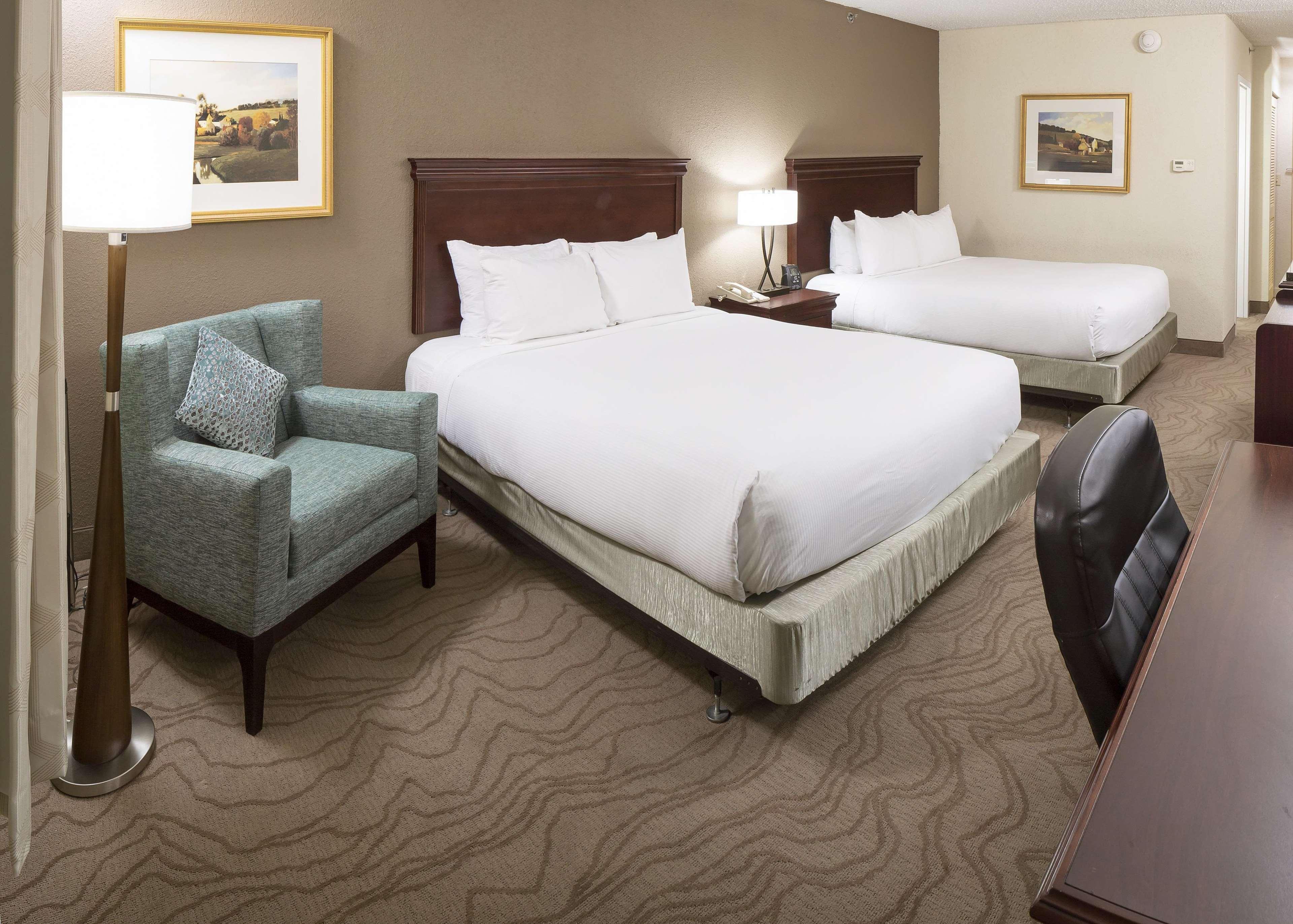 Envision Hotel & Conference Center Mansfield-Foxboro Экстерьер фото
