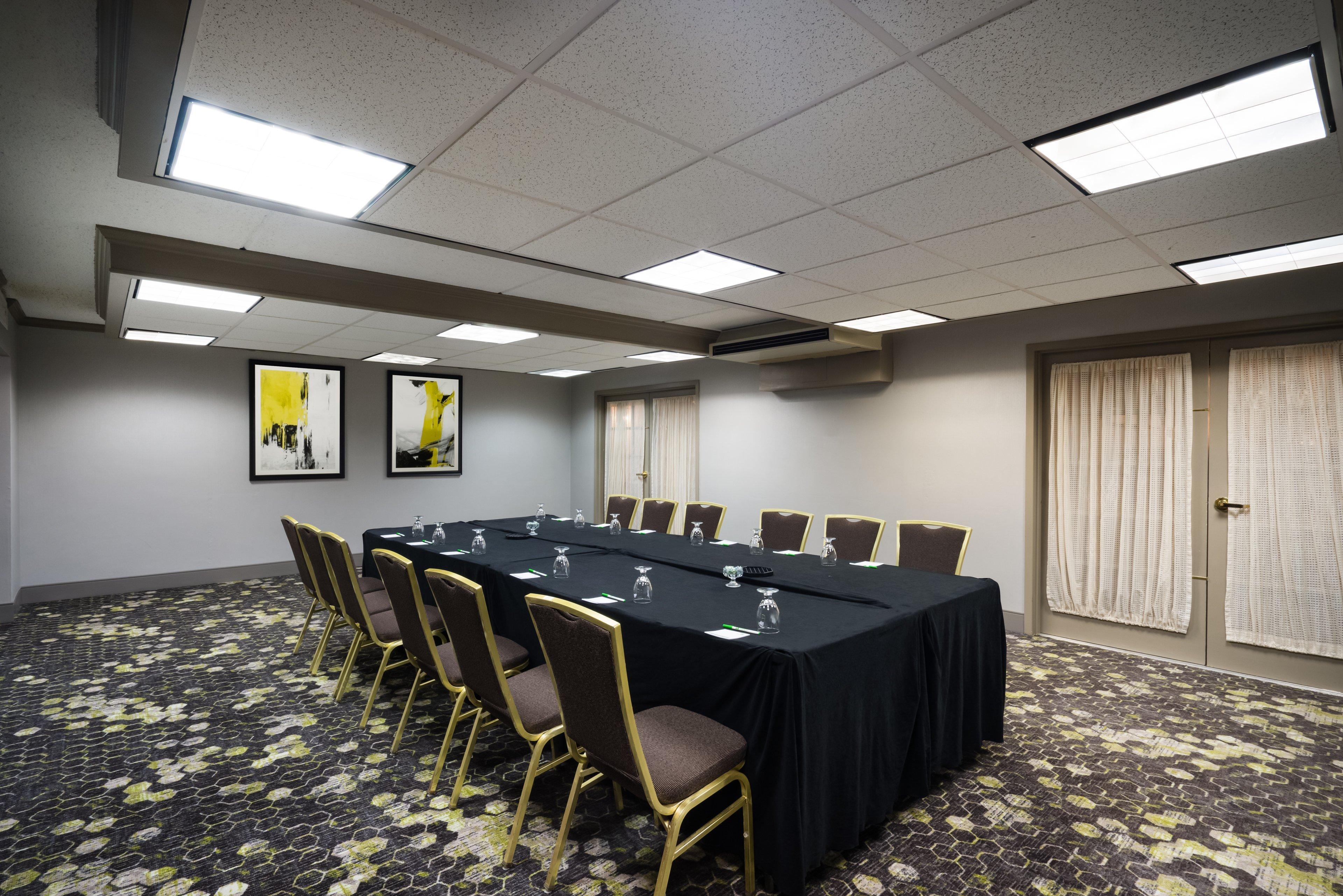 Envision Hotel & Conference Center Mansfield-Foxboro Экстерьер фото